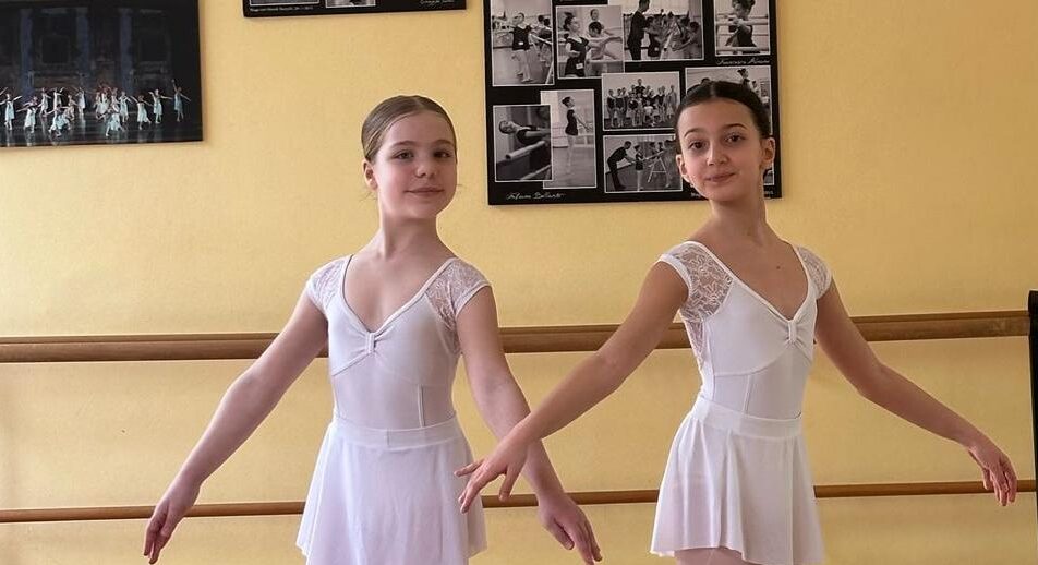 Caltanissetta. Le giovani allieve Francesca e Flavia della scuola di danza “Tersicore” si esibiranno al Teatro Galli di Rimini