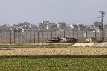 Israele amplia zona cuscinetto a Gaza, estesa operazione di terra