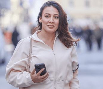 La volta buona, Francesca Manzini in lacrime: “Pesavo 47 chili, non mangiavo e non bevevo più”