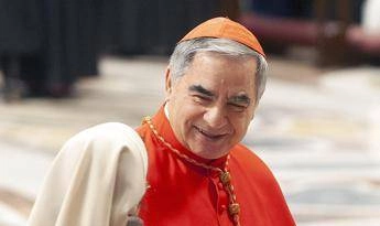 Papa, la ‘dama vaticana’ Marogna: “Becciu pontefice? Fantareligione, ma glielo auguro”