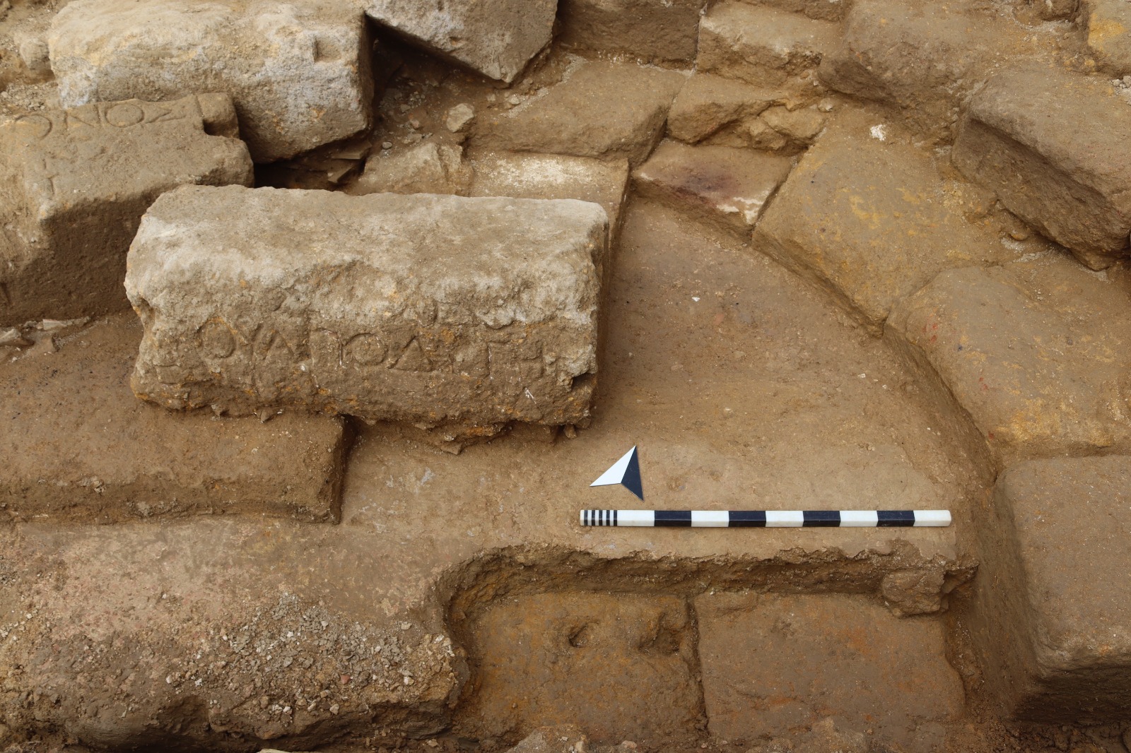 Archeologia, nuovi ritrovamenti nell’area del “ginnasio” della Valle dei Templi di Agrigento. Scarpinato: “Scoperte confermano il ruolo della città nell’antichità”
