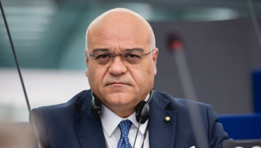 STMicroelectronics, la Commissione UE conferma l’investimento su Catania. Antoci: “Adesso tocca all’azienda. Giù le mani dai lavoratori”