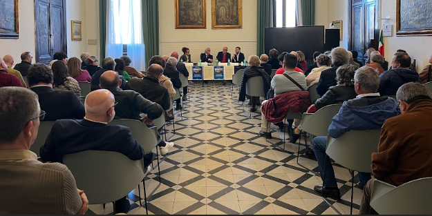 Ampia partecipazione alla presentazione del libro “Lotte contadine nella Sicilia dei feudi – Il coraggio di Ninetta Gigante” di Salvatore Bongiorno a Trapani