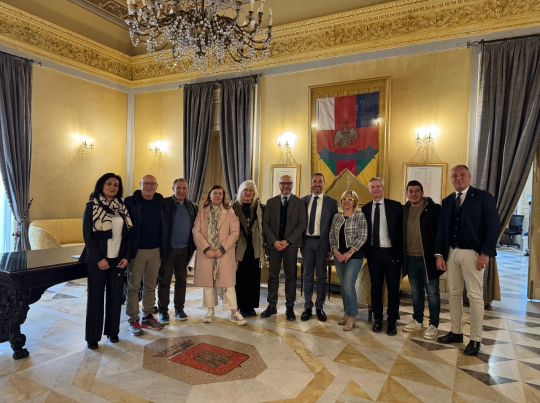 Caltanissetta. Settimana Santa, sinergia fra Comune e scuole per promuovere il concorso dedicato alla Real Maestranza 2025