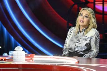 Sonia Bruganelli, cosa ha chiesto a Paolo Bonolis prima della separazione: la rivelazione