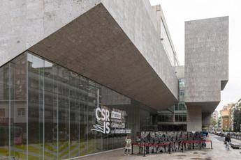 Sostenibilità, Napoli svela il suo futuro sostenibile al Giro d’Italia della Csr