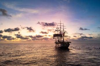 Tumori: obesità e prevenzione, Nave Vespucci arriva a Brindisi con 4 partner scientifici