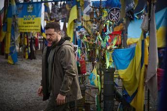 Ucraina, Zelensky insiste: “Pressione su assassini Russia per fine guerra”