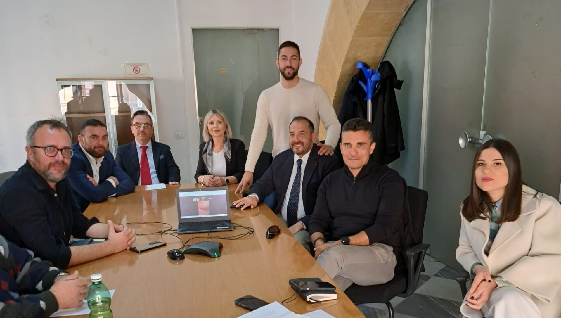 Caltanissetta. La V Commissione “Cultura, Attività Sociali” incontra il responsabile locale della SIS Puzzanghera