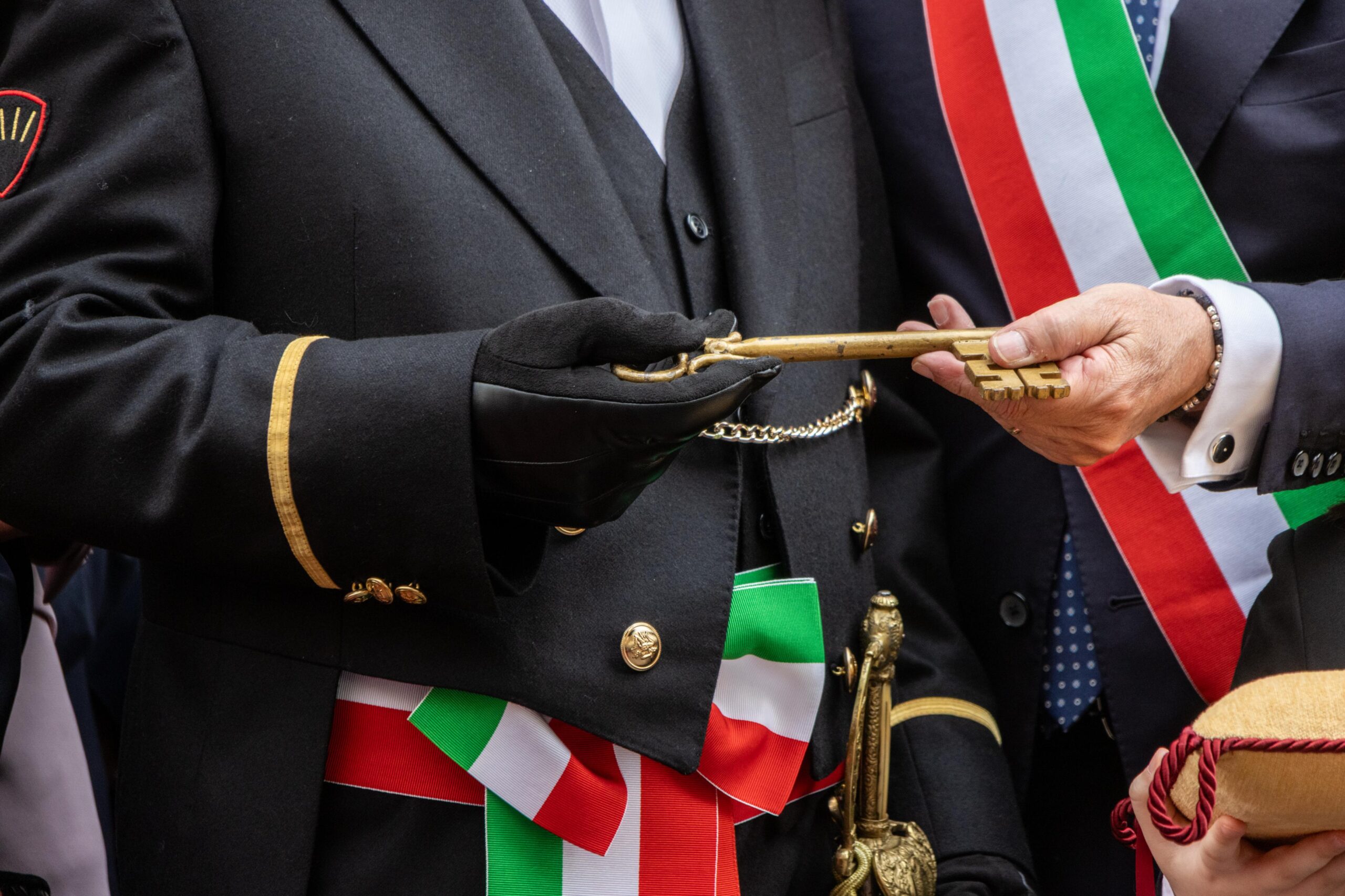 Caltanissetta. Real Maestranza: regolamentazione veicolare in occasione della consegna delle Chiavi della Città, del corteo e della Processione del Mercoledì Santo mattina