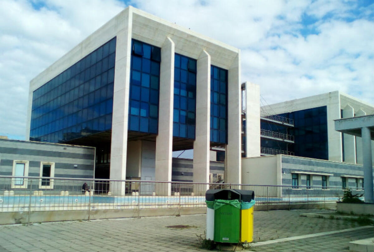 Giunta Anm Caltanissetta su quanto successo al Tribunale di Gela: “Solidarietà ai colleghi; gli accadimenti occorsi non potranno turbarne l’impegno nell’esercizio della funzione giurisdizionale”