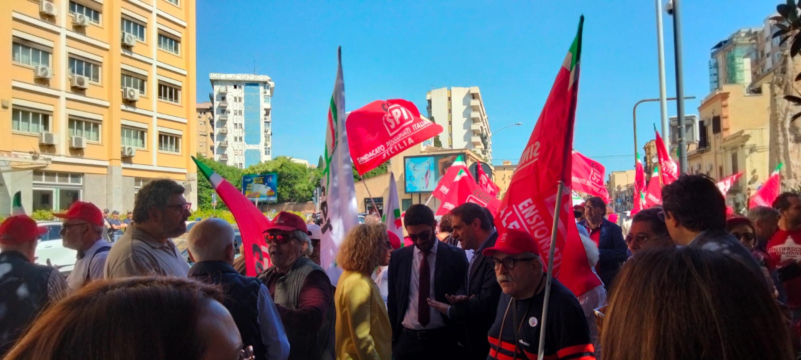 Sanità, PD Sicilia in piazza a Palermo con Cgil per difendere le strutture pubbliche