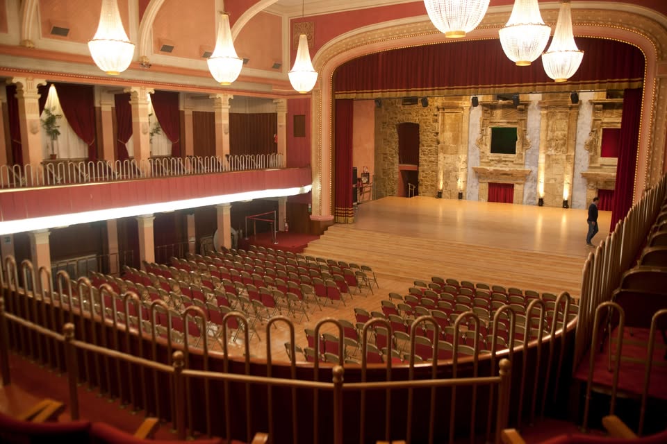 Caltanissetta. Il 30 maggio al Teatro Rosso di San Secondo va in scena lo spettacolo di fine anno del Liceo “Ruggero Settimo”