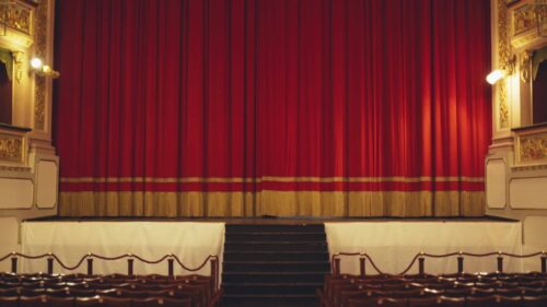 Caltanissetta. Il 30 maggio al Teatro Margherita gli alunni del “Lombardo Radice” in scena con il progetto “Le giraffe non possono danzare”