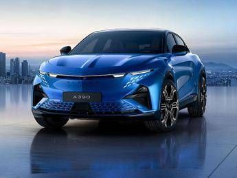 Alpine A390 fastback elettrica: l’essenza della sportività secondo Alpine