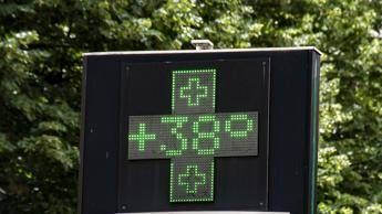 Caldo afoso e temperature oltre la media, arriva la svolta meteo: le previsioni