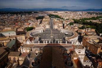 Conclave 2025, conto alla rovescia: oggi doppia congregazione per i cardinali