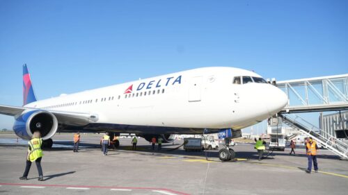 Atterrato all’aeroporto di  Catania primo volo diretto Delta da New York