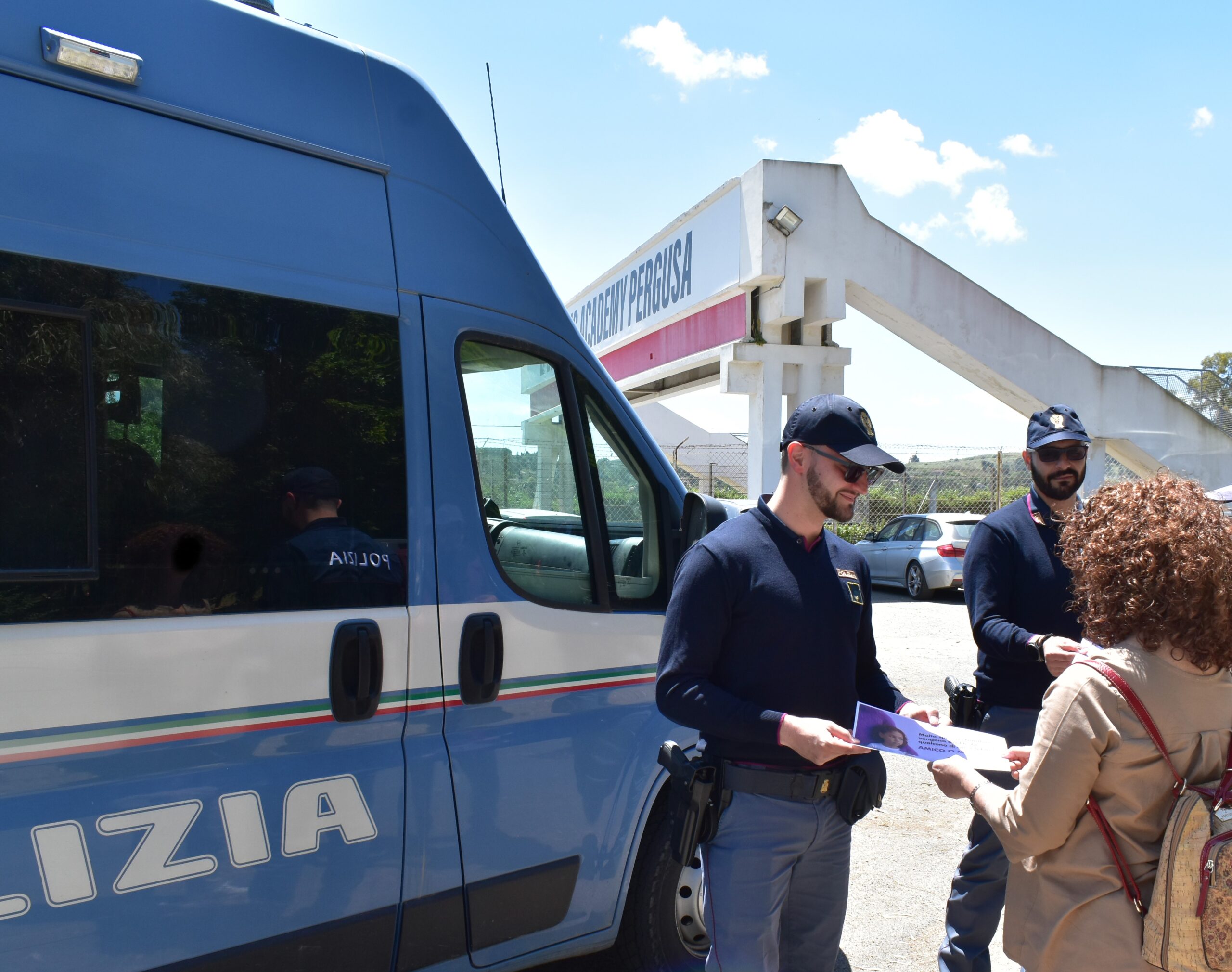 Enna, campagna di sensibilizzazione della Polizia in occasione della Giornata Internazionale dei bambini scomparsi