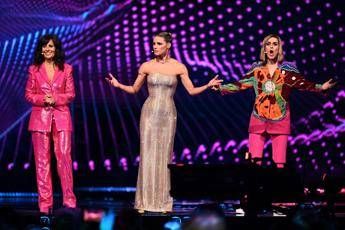 Eurovision, al via la finale: brevi scontri tra pro-Pal e polizia a Basilea