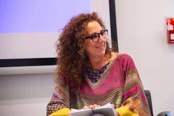 Ferro: “Cresce disagio tra giovani, serve grande alleanza educativa”