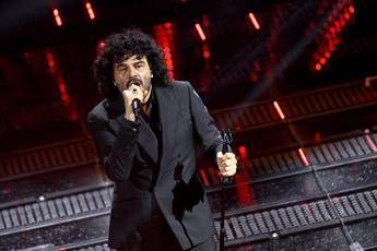 Francesco Renga annulla due concerti: “Problemi di salute, sono mortificato”