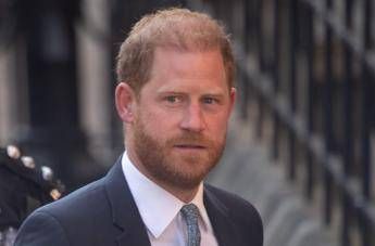 Harry, messaggio a Re Carlo e a William: “Voglio riconciliarmi con la mia famiglia”