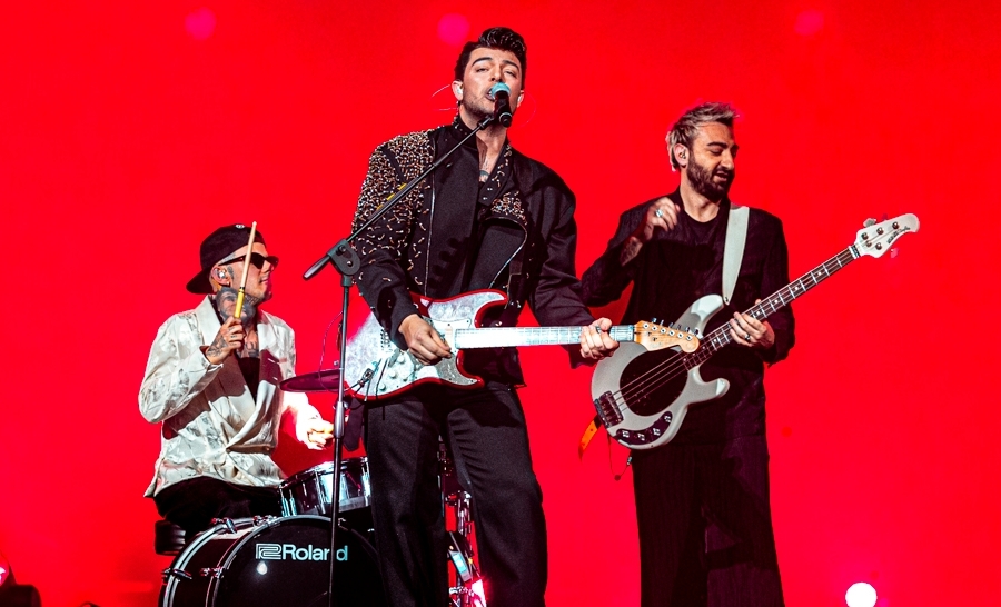 Caltanissetta si prepara a ballare con i The Kolors: concerto il 25 luglio in Viale Regina Margherita