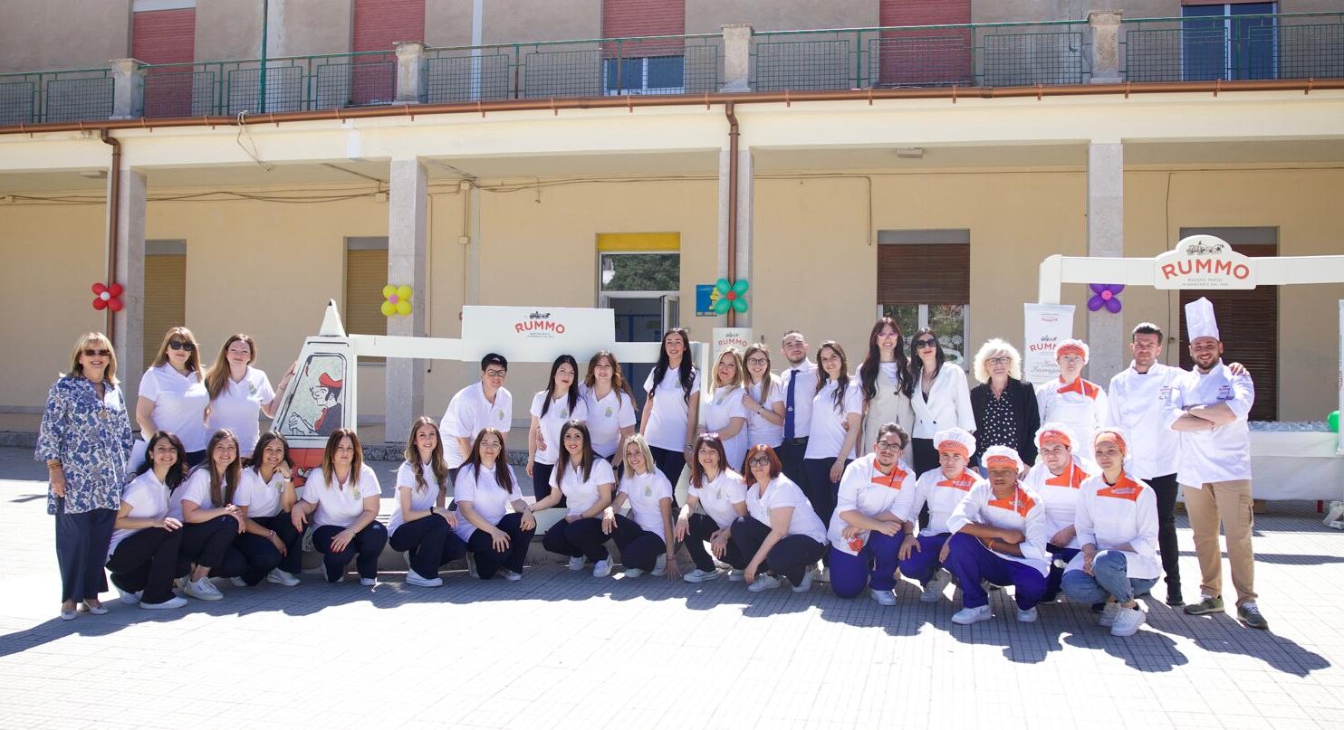 Caltanissetta. Gioia e felicità all’evento celebrativo della festa della famiglia organizzato dalla Kinders’ School in sinergia con Rummo ed Euroform