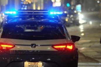 Milano, uccide la compagna 29enne sul balcone di casa e tenta il suicidio