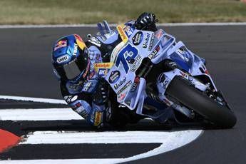 MotoGp, Alex Marquez vince la Sprint. Secondo il fratello Marc, lontano Bagnaia