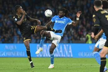 Napoli fermato dal Genoa, al Maradona finisce 2-2