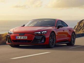 Nuova Audi e-tron GT quattro: dinamismo elettrico in chiave Granturismo