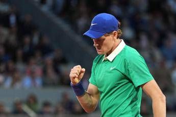 Sinner, buona la prima al Roland Garros: batte Rinderknech e vola al secondo turno