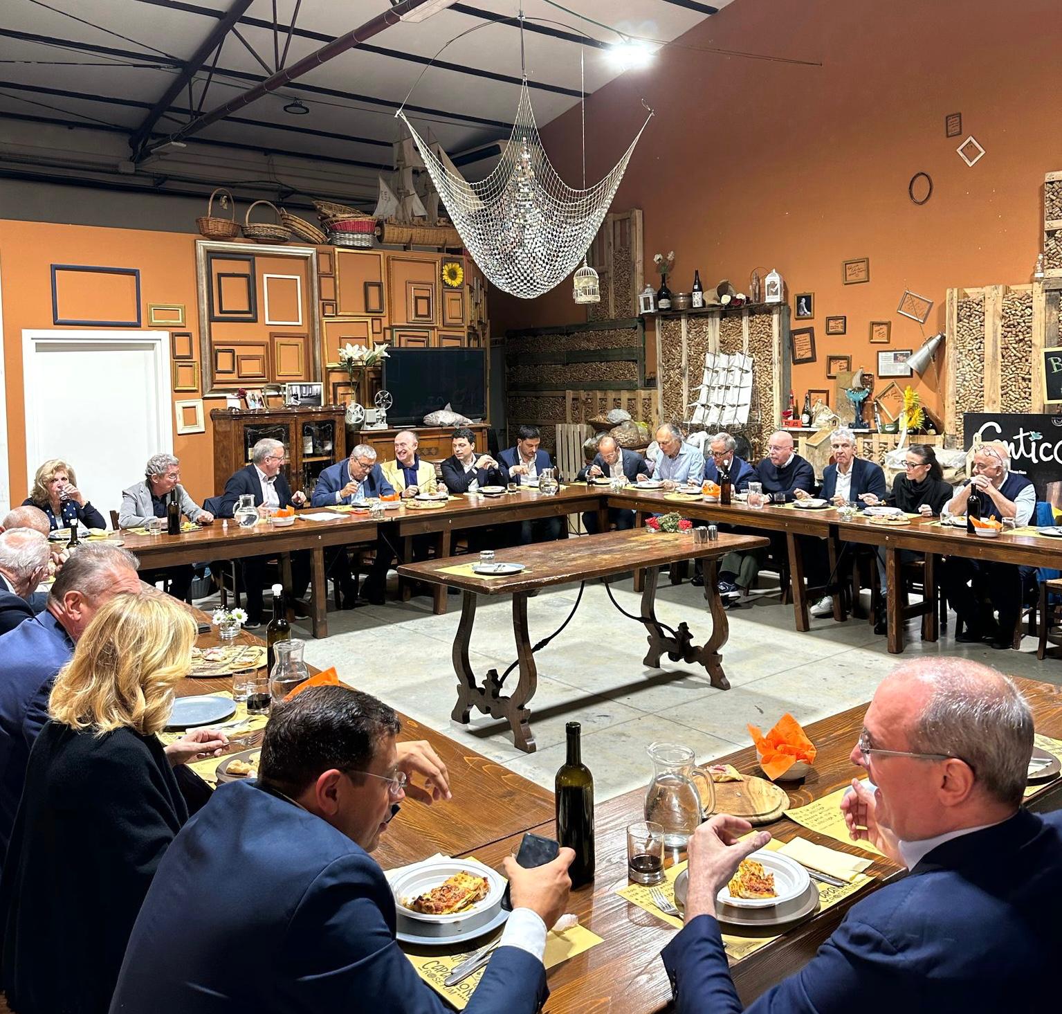 Cena fondativa della Democrazia Cristiana a Milano, al via il percorso per la lista cittadina
