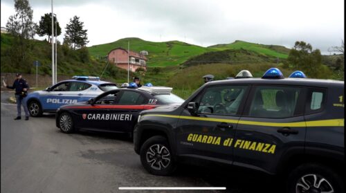 Enna, risultati operativi dell’attività della Polizia svolta unitamente alle pattuglie dei Carabinieri e della Guardia di Finanza