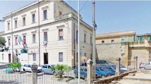 Caltanissetta. Micro telefoni cellulari rinvenuti in carcere dalla Polizia Penitenziaria nel corso di perquisizioni