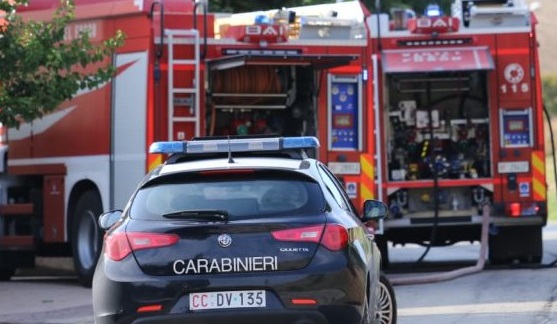 Incendio al McDonald’s di Gela, paura e danni