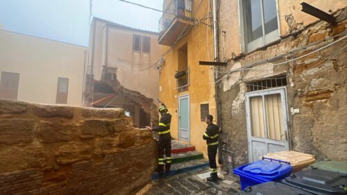 Maltempo: ad Agrigento crollo in ex ospedale destinato a sede universitaria, nessun ferito