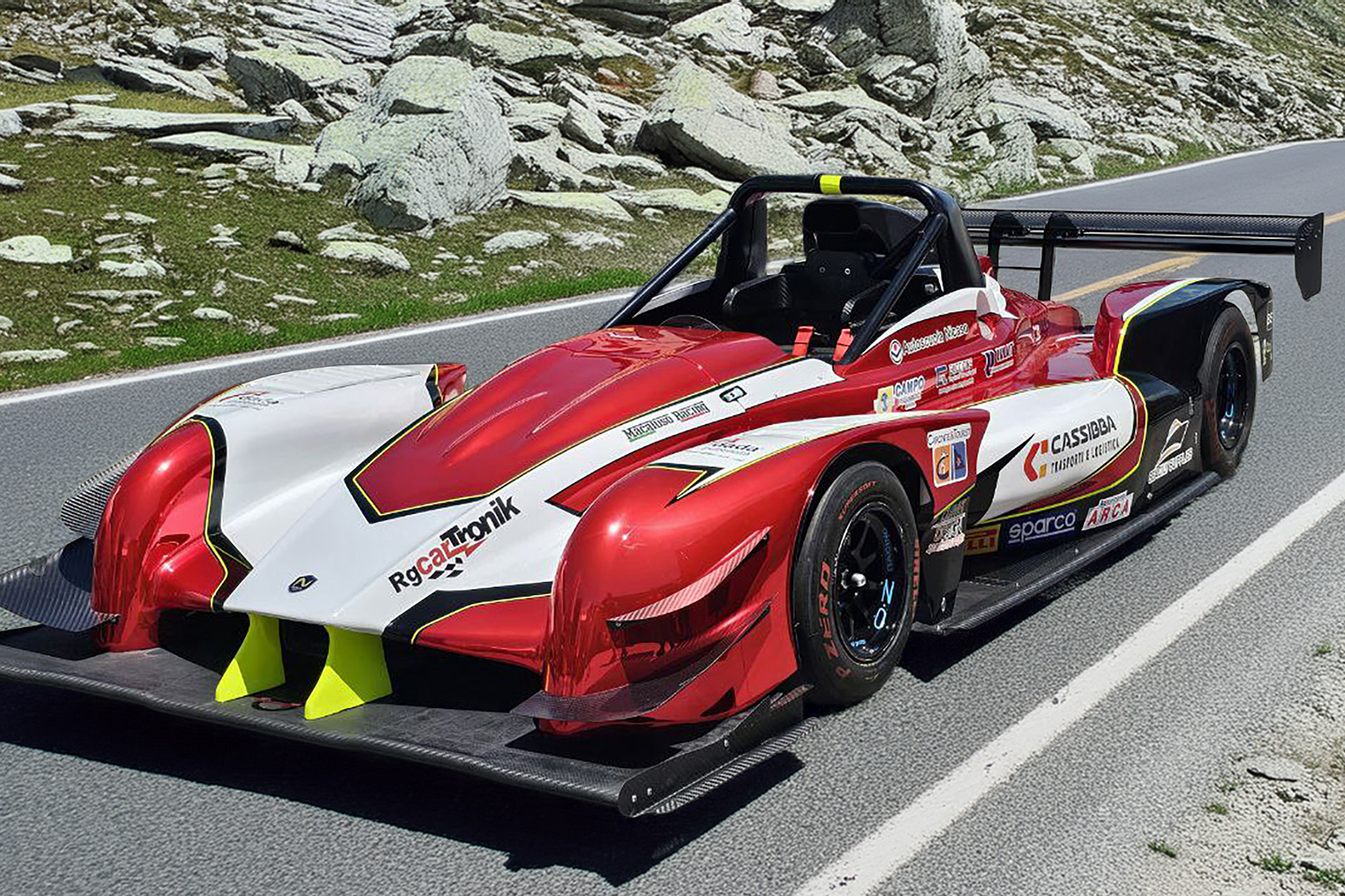 Motori. Il giovane pilota siciliano Cassibba alla 74^Trento-Bondone con la Nova Proto V8 3000