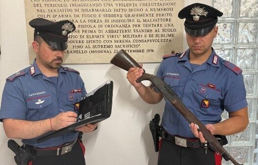 Marianopoli. Minaccia di sparare a dei minorenni dopo una lite, arrestato 51enne
