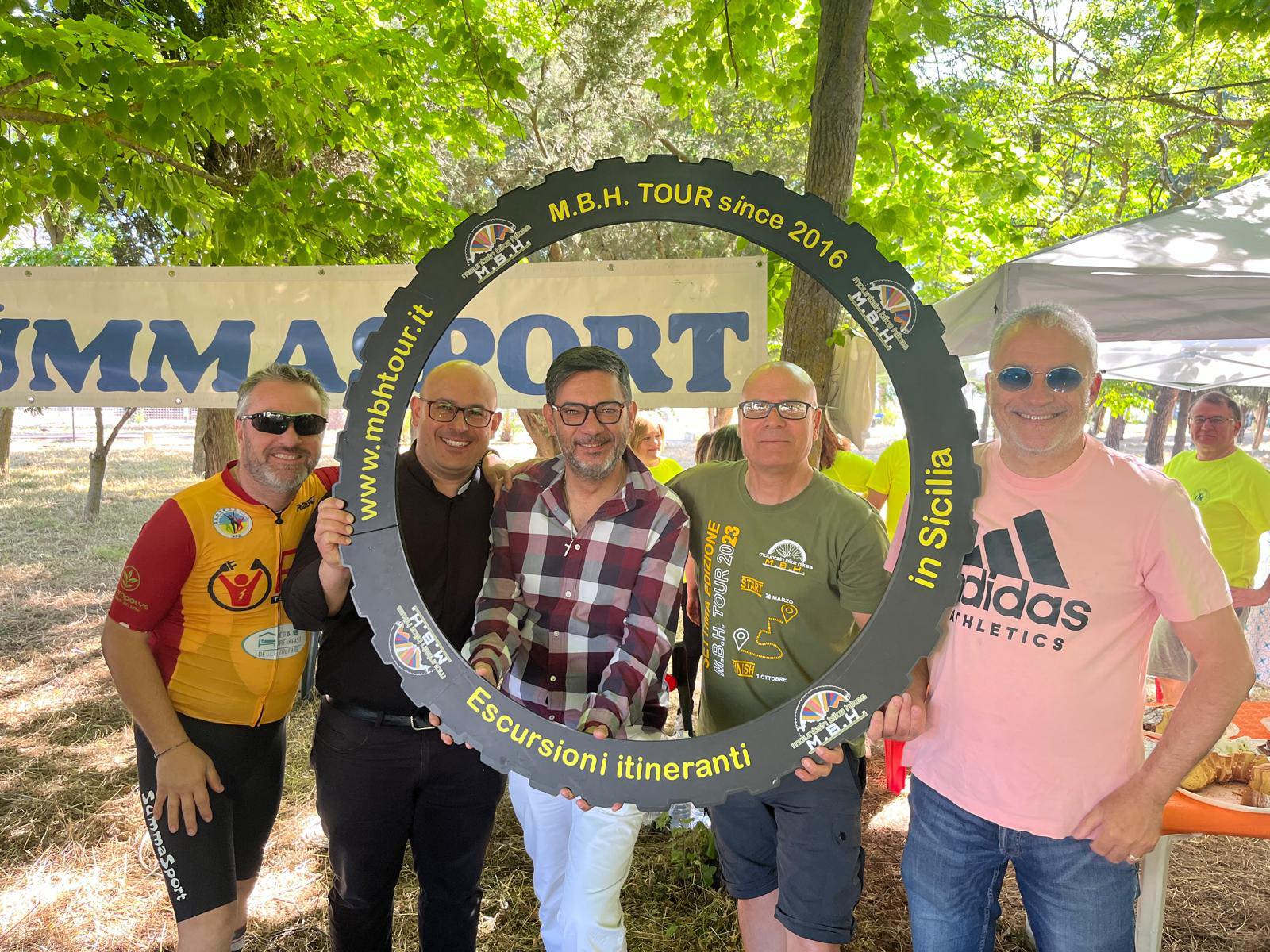 Sommatino. Al Parco Falcone Borsellino oltre 200 appassionati di trekking da ogni parte della Sicilia