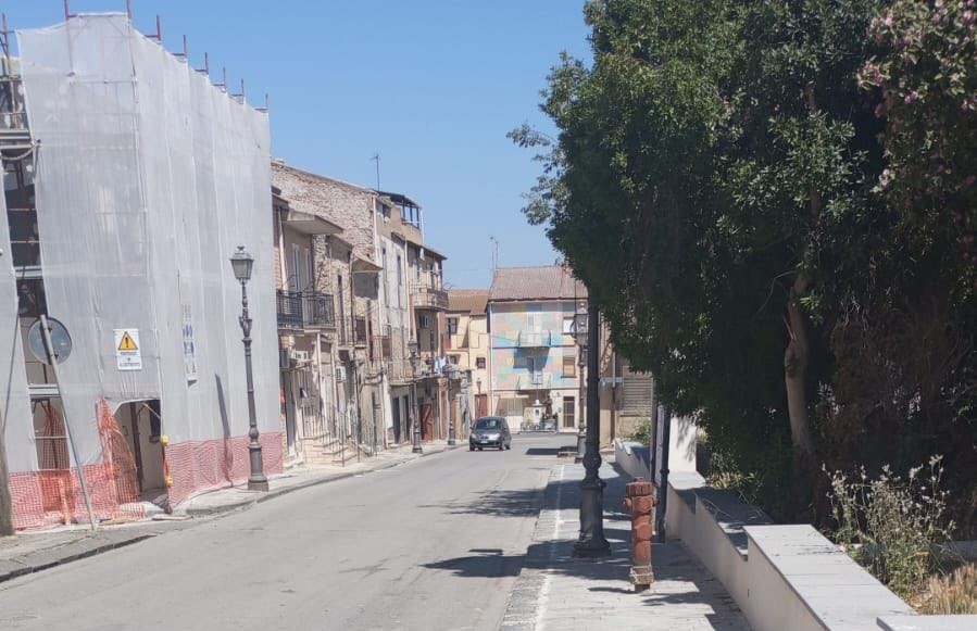 Sommatino. Prosegue la pulizia delle strade cittadine