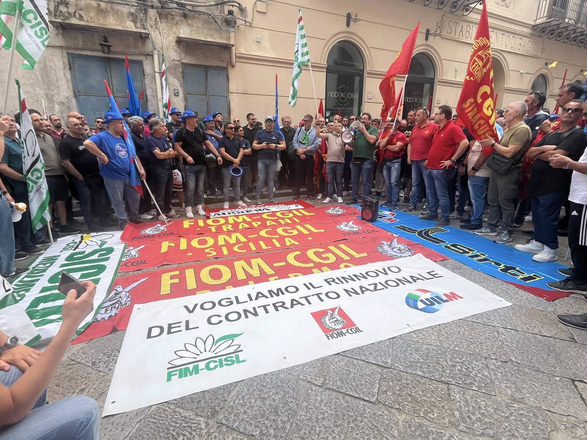 Sciopero dei Metalmeccanici in Sicilia, sindacati: “Adesione massiccia”