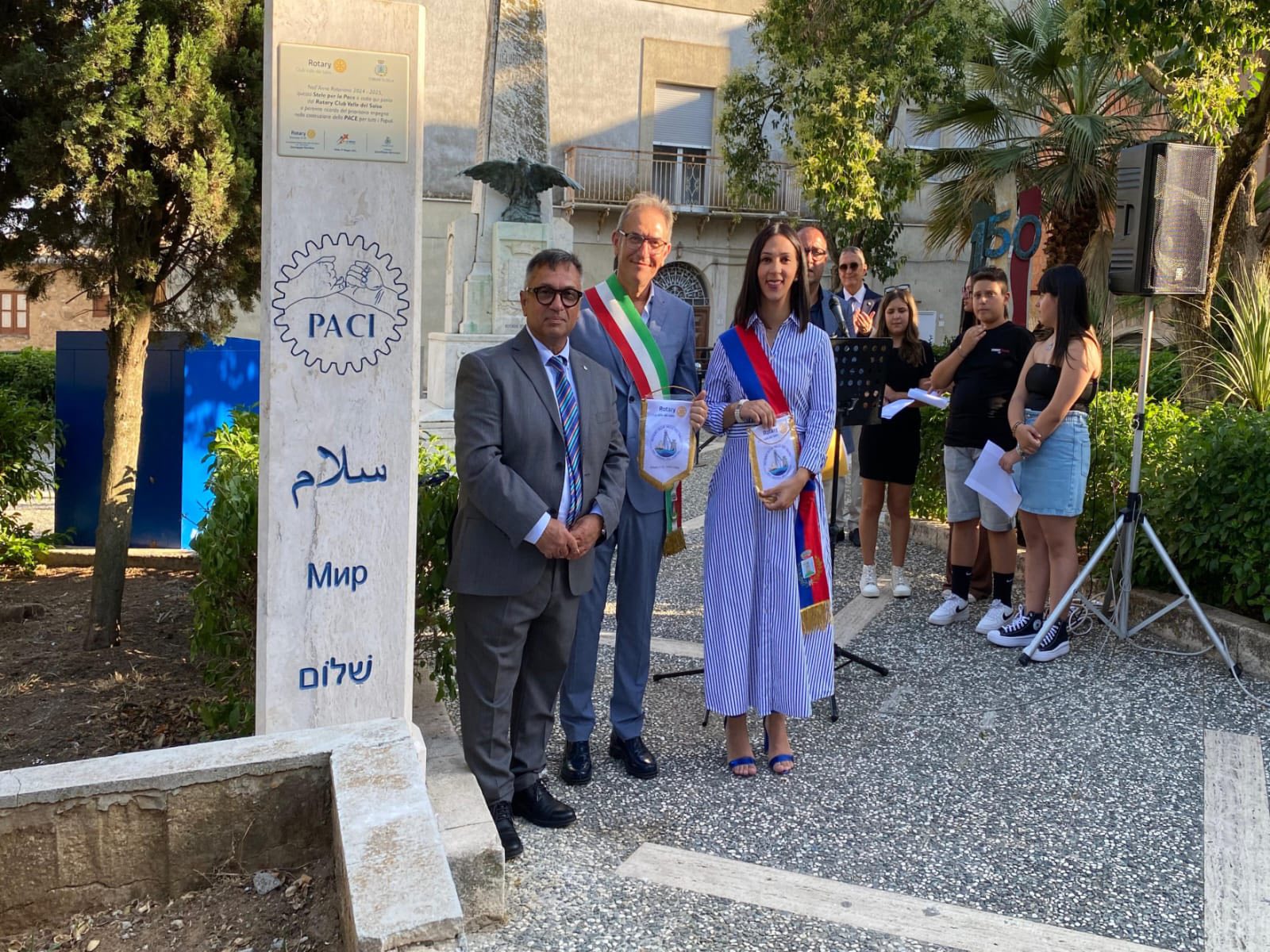 Delia. Inaugurata, su iniziativa del Rotary Club Valle del Salso, la Stele della Pace
