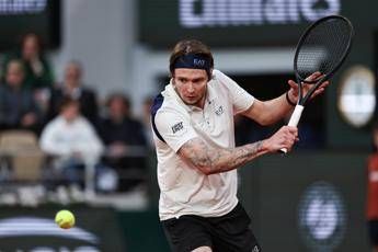 Alexander Bublik, dal viaggio-svolta al capolavoro del Roland Garros: chi è l’avversario di Sinner