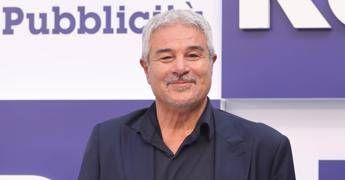 Ascolti tv, ‘Torino is Fantastic’ su Canale 5 vince con 21%. Ieri il debutto di ‘Facci ridere’