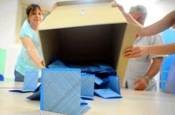 Ballottaggi amministrative: a Taranto centrosinistra in vantaggio, centrodestra avanti a Matera