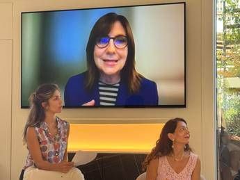 Dermatologa Magnoni: “Chirurgia e farmaci biologici in idrosadenite suppurativa”