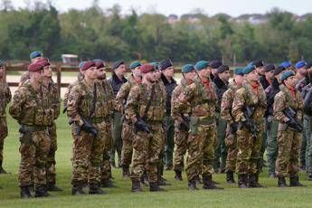 Difesa, sondaggio: “44% degli italiani pronto ad arruolarsi in casi di estrema necessità”